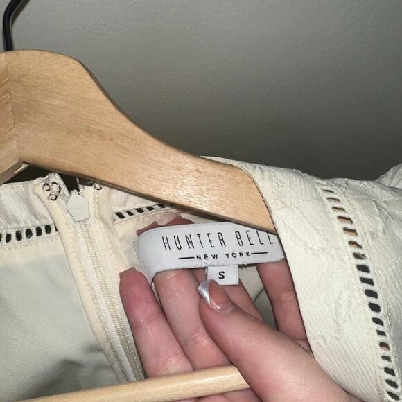 Hunter Bell Gaille Puff Sleeve Mini Dress in Ivory Floral Jacquard Size Small - Picture 4 of 10